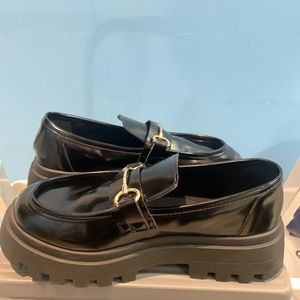 ASOS DESIGN Miller chunky loafers in black